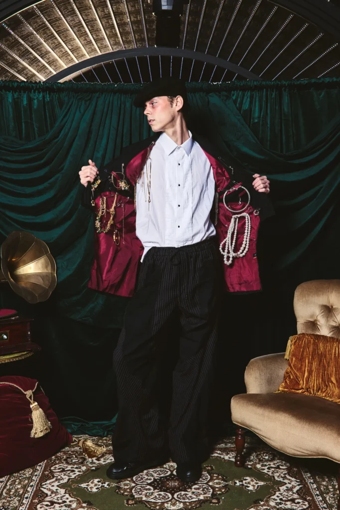houseofblack aw2025 152